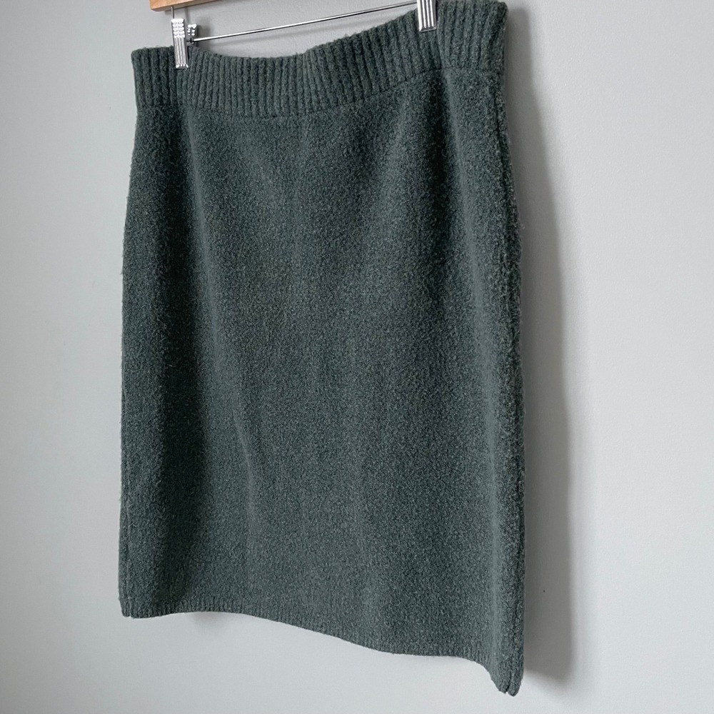 NEW Express Knit Midi Pencil Skirt Muted Blue Green Cozy Soft Size Women's XL - Picture 2 of 6